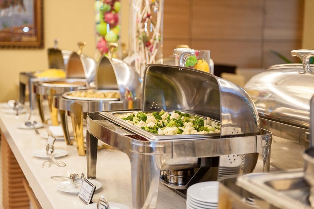 Varna Hotel Дананг Екстериор снимка